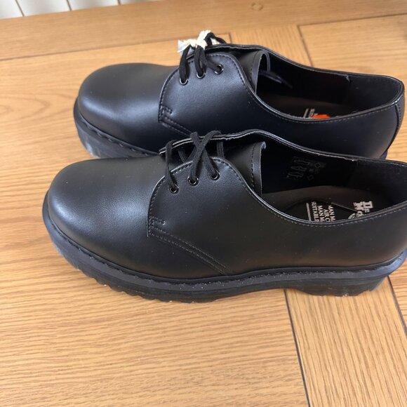 Dr. Martens Size 10/11 Unisex  Black Leather Lace-Up Shoes Rubber Sole Footwear - Picture 9 of 16